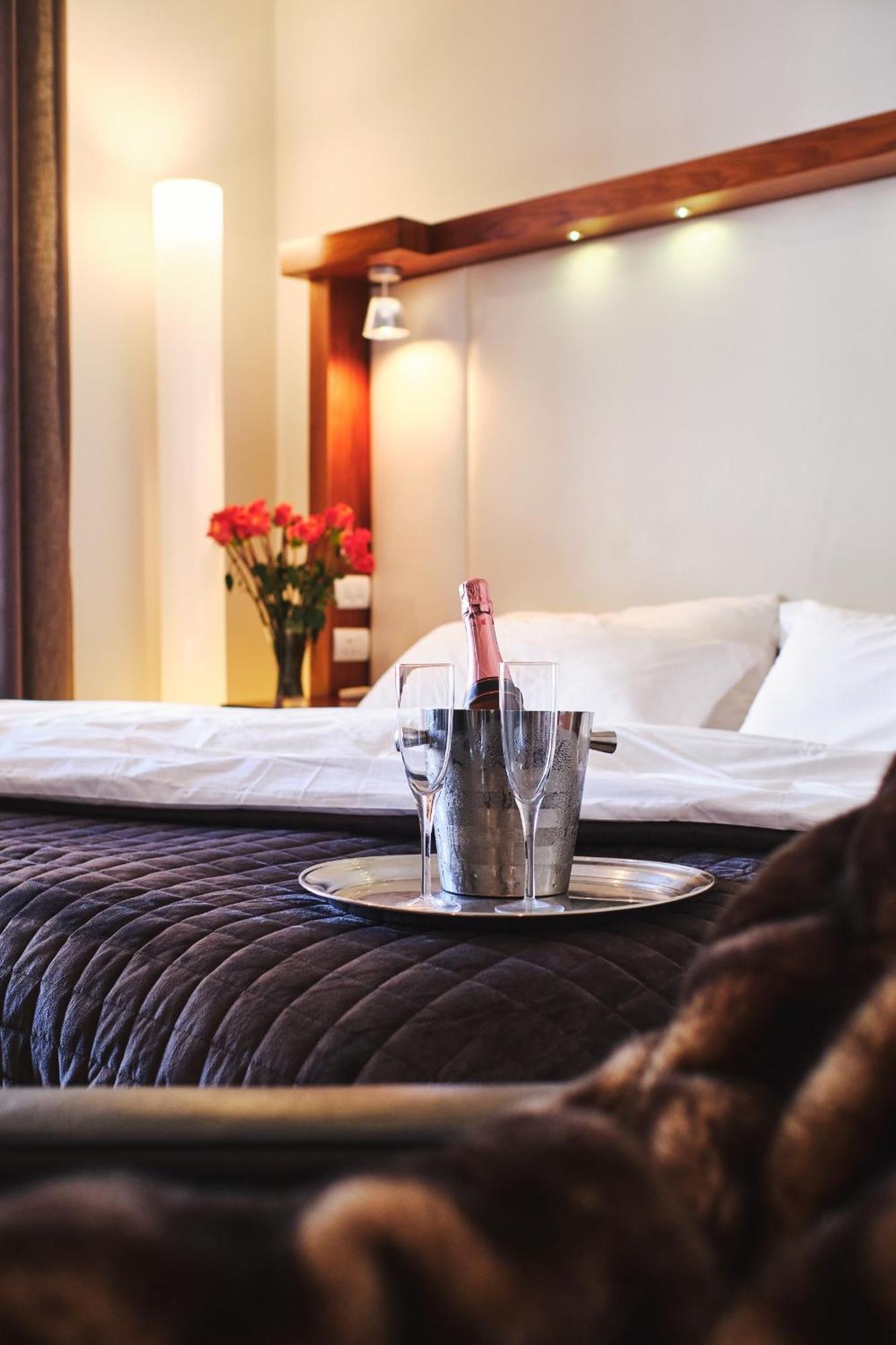 Hotel On The Promenade Cape Town Bagian luar foto