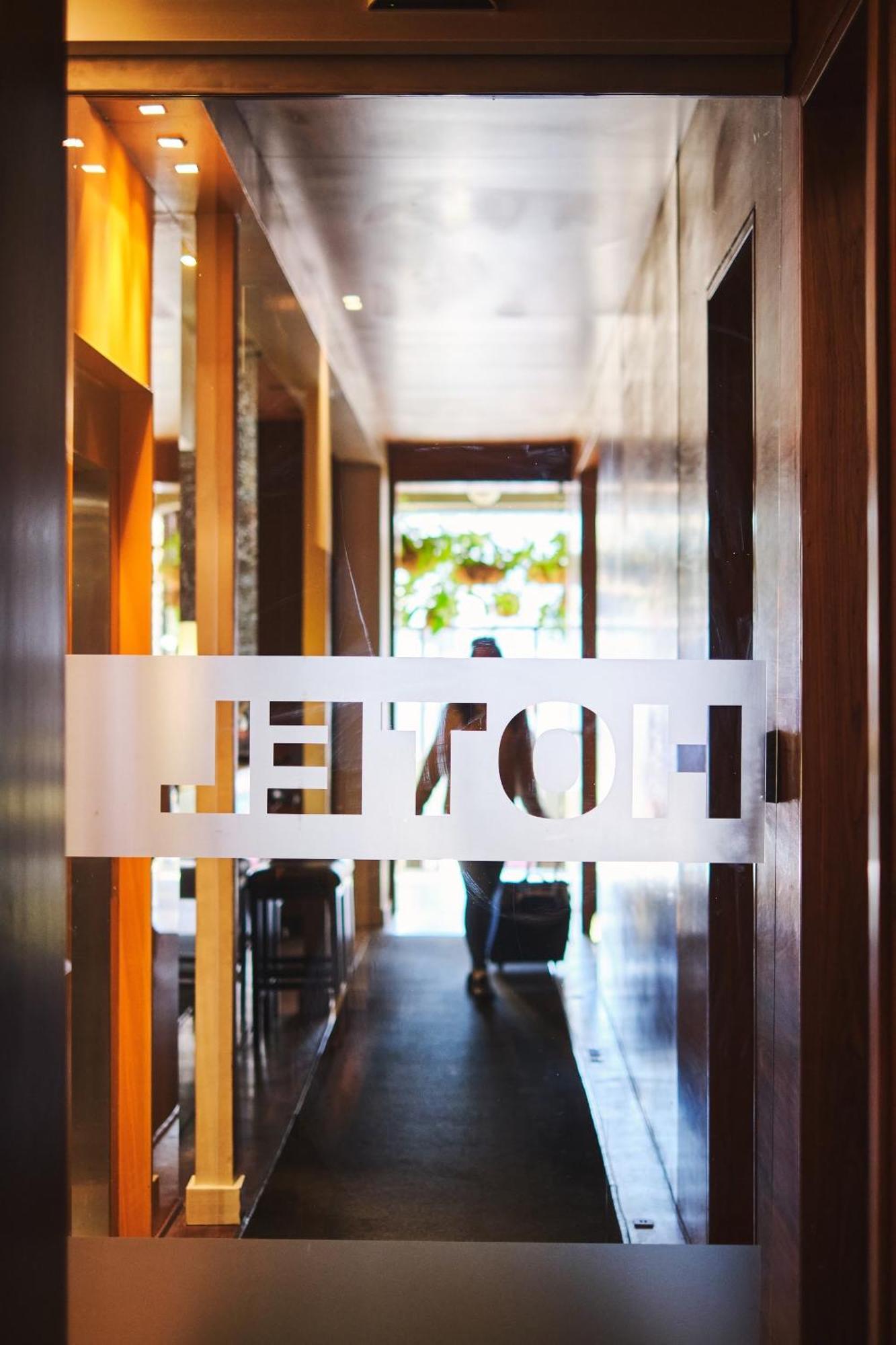 Hotel On The Promenade Cape Town Bagian luar foto