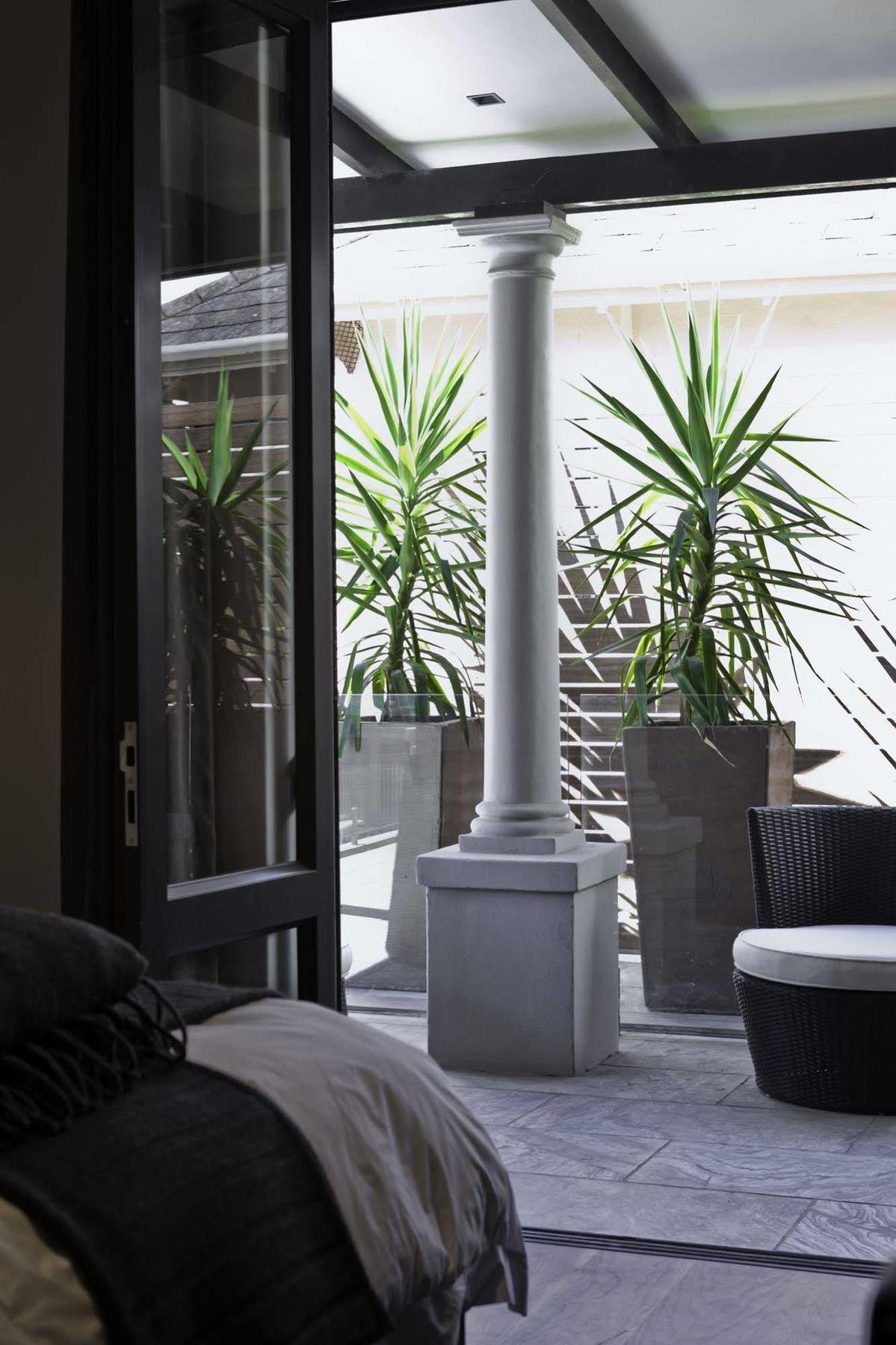 Hotel On The Promenade Cape Town Bagian luar foto